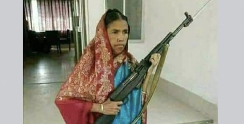 বীর নারী যোদ্ধা বীর...