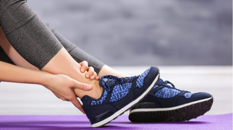 পায়ের গোড়ালি ব্যথার...