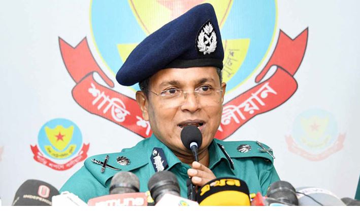 ঢাকার অর্ধেক কেন্দ্র...