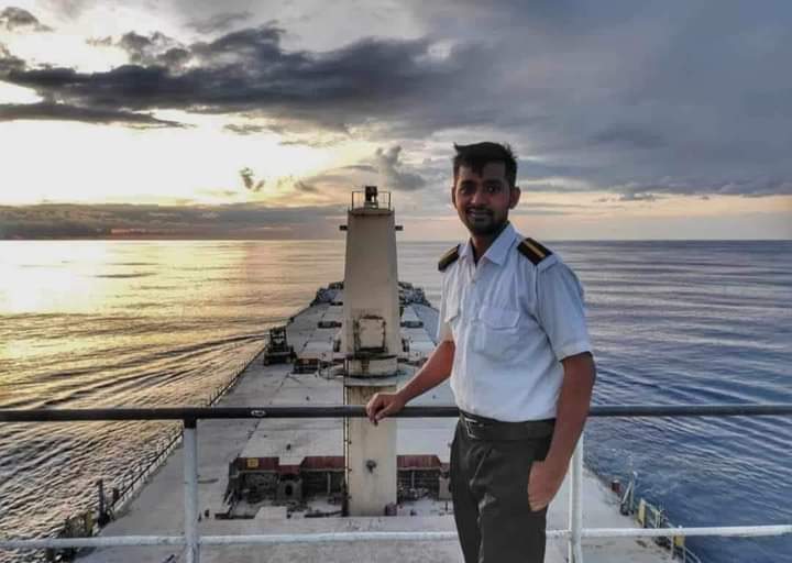 সোমালিয়ার জলদস্যদের...