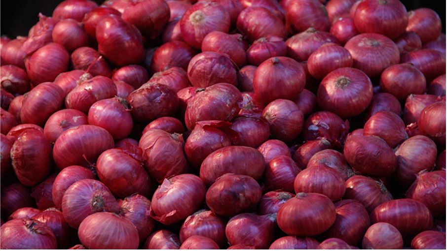 দুদিনের ব্যবধানে পেঁ...