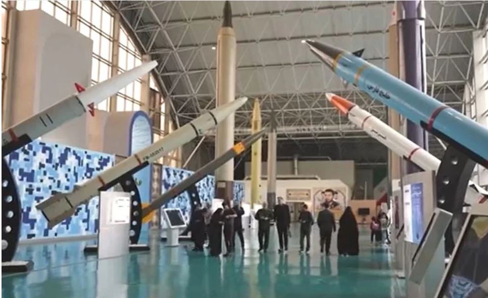 সক্ষমতা জানান দিতে ই...