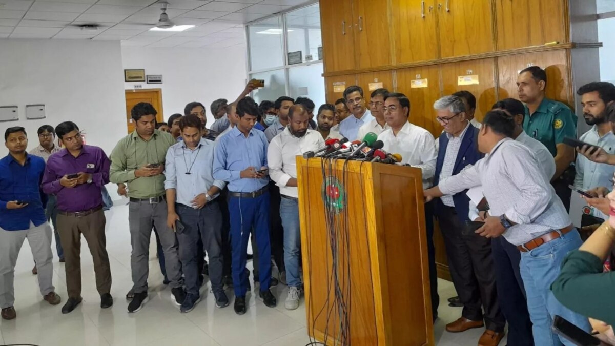 বিদেশি সাংবাদিক-পর্য...