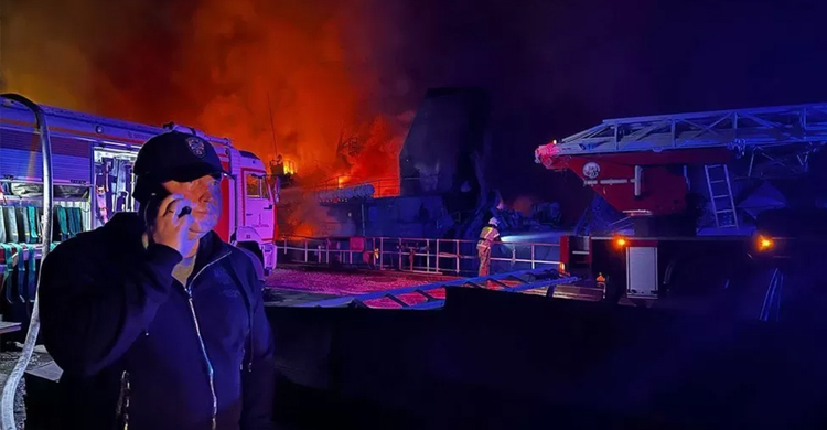 ক্রিমিয়ায় ইউক্রেনের...