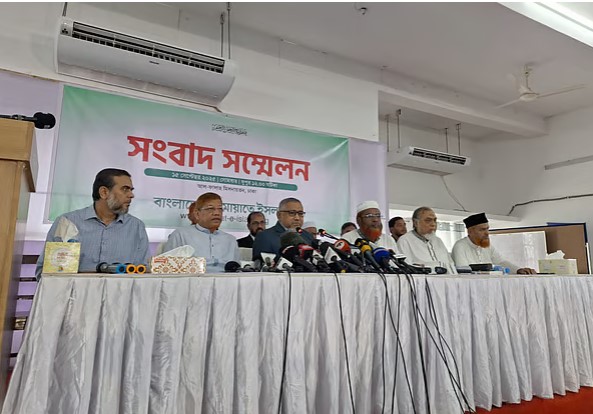 ঢাকাসহ সারা দেশে তিন...